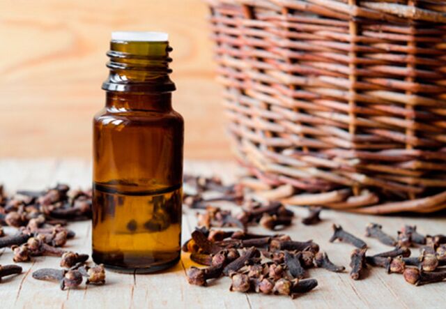 Panduan aromaterapi lebih suka minyak putik cengkih